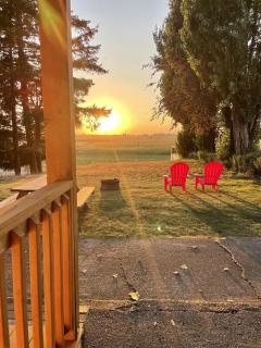 Wonderful Cabin with Fire Pit and Barbecue in Lynden, Washington - 2