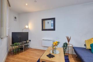 Leeds - 4 Beds - Balcony - WIFI - Yorksha Property - 1