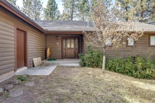 Gorgeous Cabin with Fireplace and Barbecue in Greer, Arizona - Greer - 8