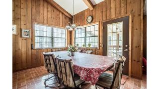 Gorgeous Cabin with Fireplace and Barbecue in Greer, Arizona - Greer - 5