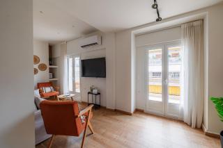 Penthouse 4th fl apartment at Pagrati-large veranda - 4