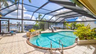 Amazing Pool And Waterfront! - Cape Coral - 3