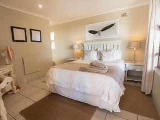 Noordhoek Beach Cottage - Flat Acres - 4