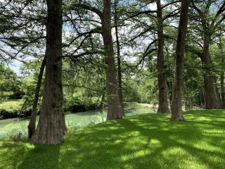 Cozy Bandera Cabin Rental on the Medina River - Bandera - 2