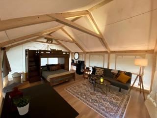 Luxurious Texas Camping Retreat on Lake Bastrop - Bastrop - 5