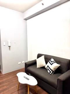 City chic in the heart of Makati #4609 - Manila - 3