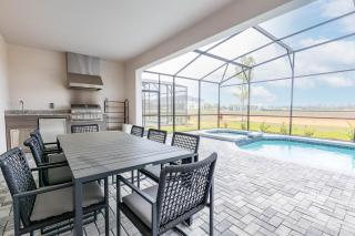 Spacious 8-Bedroom Home in Clermont - Orlando - 6