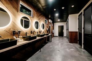 Secluded Safari Tent with Amazing Lakefront Vistas, Sauna and Barbecue in North Woodstock, New Hampshire - North Woodstock - 1