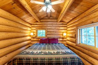 Ely Pet-Friendly Cabin Rental for Memorable Lakeside Vacations in Minnesota - Ely - 7
