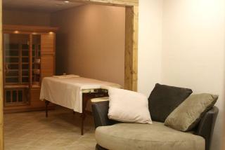 Romantic One-Bedroom Cabin with a Fireplace near Asheville, North Carolina - Clyde - 3