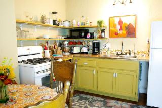 Pet Friendly Fantastic Cottage with Hot-tub in Rainbow, California - Fallbrook - 3