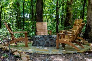 Romantic Cabin Nestled Amidst Trees in Monteagle, Tennessee - Monteagle - 9