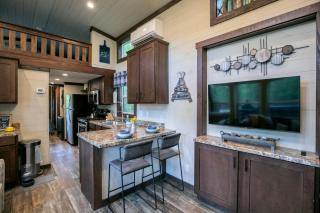 Beautiful Cottage with Nice Forest Sights in Tracy City, Tennessee - 2