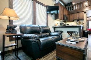 Stunning Cottage Nestled Amidst Trees with Fire Pit in Monteagle, Tennessee - 5