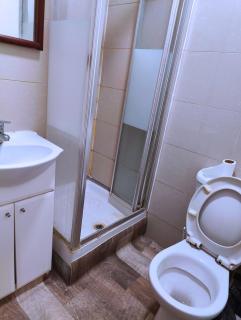 R3 Mezzanine double bed balcony - Londra - 7