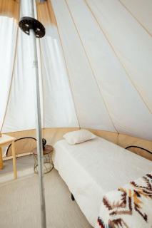 Chic Cozy Bell Tent with Pool and Amazing Lake and Mountain Views in Tennessee - Silver Point - 7