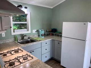 Millay Cabin with Beachview Deck - Naples - 3