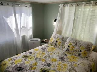Millay Cabin with Beachview Deck - Naples - 2