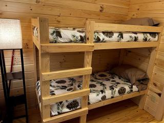Lake Glamping Cabin in Naples, Maine near Sebago Lake - Naples - 5