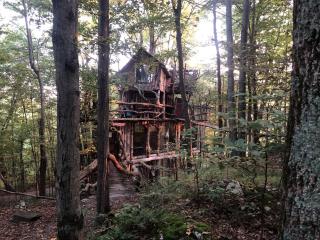 Uniquely Crafted Tree House Rental near Lake Saint Catherine, Vermont - - 2