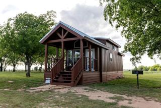 Rustic Elegance in Texas - Amazing Glamping Getaways in this Chilton Cabin Rental - - 3