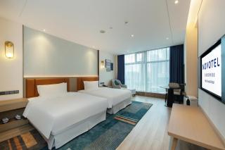 Novotel Wuxi - 4