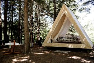 Beautiful A-frame Safari Tent Surrounded by Trees in North Woodstock, New Hampshire - North Woodstock - 7