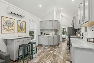 Gorgeous Cabin Incredible for Small Families in Texas - Hilltop - 6