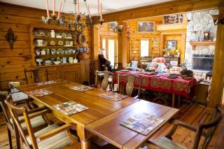 Country Getaway Nestled in Enchanting Westchester County near New York City - 4