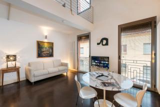 Scalo 10 con posto auto - 6