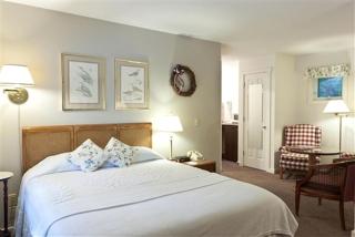 Charming Retreat for a Romantic Getaway near Penobscot Bay, Maine - Lincolnville - 7