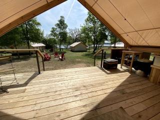 Comfortable Texas Glamping Rental on Lake Bastrop - Bastrop - 4
