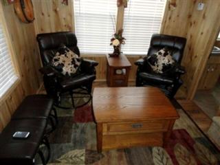 Warm Family Cabin for an Exciting Vacation in Northeastern Wyoming - Sundance - 4