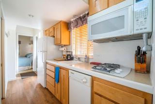 Luxury Cottage with Furnished Deck in Trinity, California - Big Bar - 5