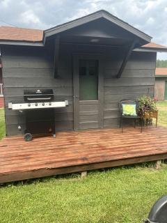 Tiny Cabin Glamping for a South Dakota Nature Escape near Mount Rushmore - Rapid City - 9