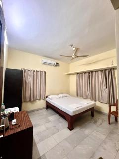 Hotel Eesha Residency - Udupi - 8