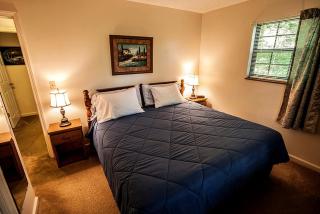 Family-Friendly Cabin Rental with River Views near Knoxville - Greeneville - 7
