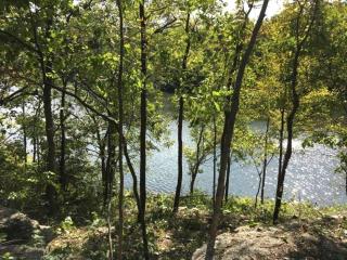 Beautiful Bell Tent Rental near Kansas City for Glamping in Missouri - Excelsior Springs - 3