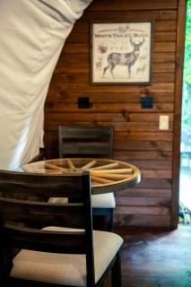 Luxury Conestoga Wagon, Perfect for a Weekend Glamping Escape from Dayton, Ohio - - 1