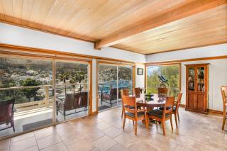 122 Middle Terrace by Catalina Island Vacation Rentals - Avalon - 2