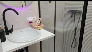 Apartamentos de la Luz - Granada - 8