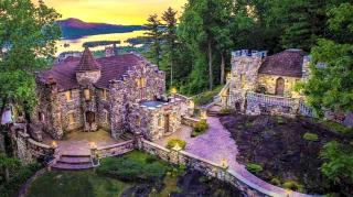 Breathtaking Cottage Rental on Castle Grounds Overlooking Lake George - Bolton - 8
