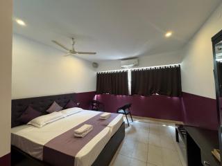 Hotel Abhinav Boarding And Lodging - Udupi - 7