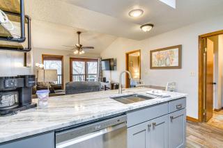 Family-Friendly Condo 1 Mi to Silver Dollar City! - Branson West - 2