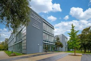 Flightgate Munich Airport Hotel, a member of Radisson Individuals - Hallbergmoos - 0