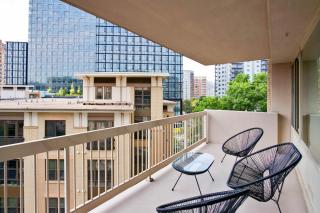 Spacious & Great Apt W Top Amenities - Arlington - 0