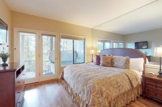 Ponderosa Views & Seclusion in Century West - Bend - 2