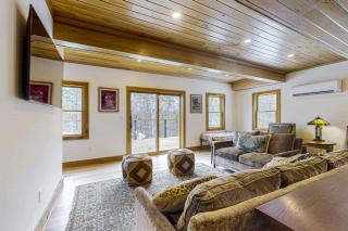 Camp Ridgewood House - Bolton Landing - 6