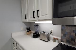 Palm Court Yacht Club 312-B - 2 Bed - 8