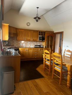 Yewwood Cottage - Newry - 4